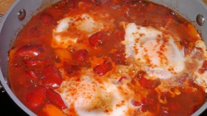 Tomatenpfanne: Menemen - Rezept | Frag Mutti