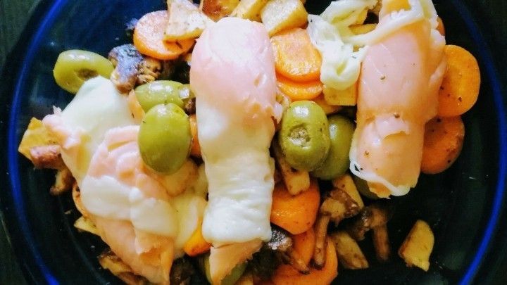 Bunte Gemüseplatte mit Lachs-Käse-Röllchen - Rezept | Frag Mutti