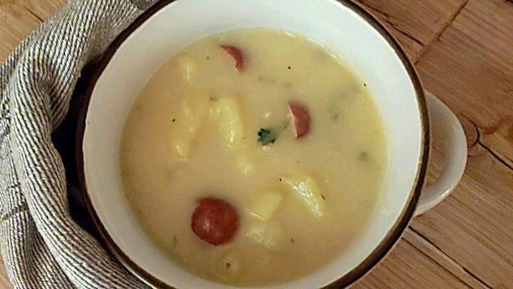 Urige Kartoffelsuppe einfach und schnell - Rezept | Frag Mutti