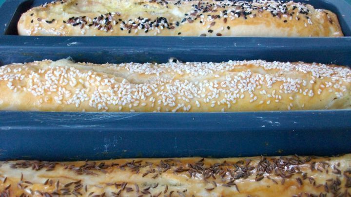 Gefülltes Baguette aus Hefeteigresten