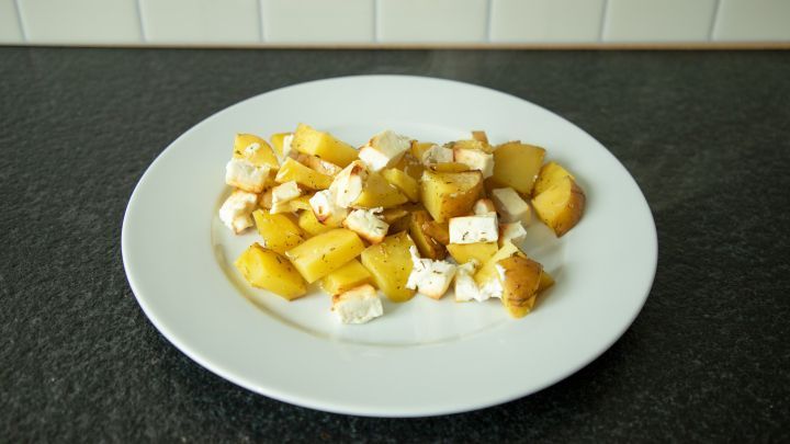 Feta-Kartoffeln aus dem Backofen