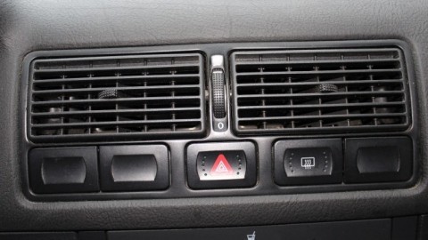 Heizung im Auto bleibt kalt - einfach selbst reinigen