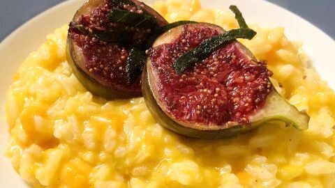 Butternut-Kürbis-Risotto mit Salbei & Feige