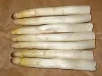 Spargel auf dem Backblech im Ofen garen