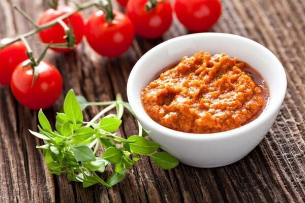 Rezept: Frisches sizilianisches Tomatenpesto | Frag Mutti