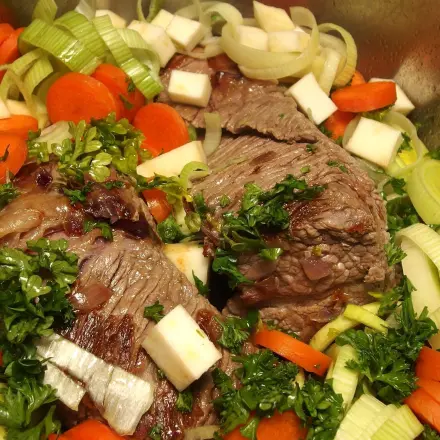 Essen zu scharf gewürzt? Einfach Karotten mitkochen