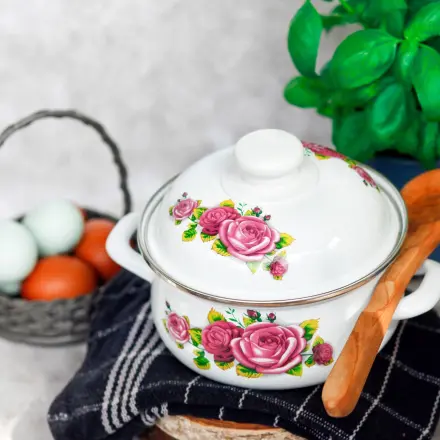 Im Topf angesetzte Speisen lösen