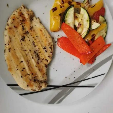 Hähnchenbrust mit Grillgemüse vom Kontaktgrill